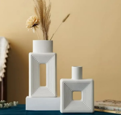 Modern Geometrik Seramik Vazo - Kare